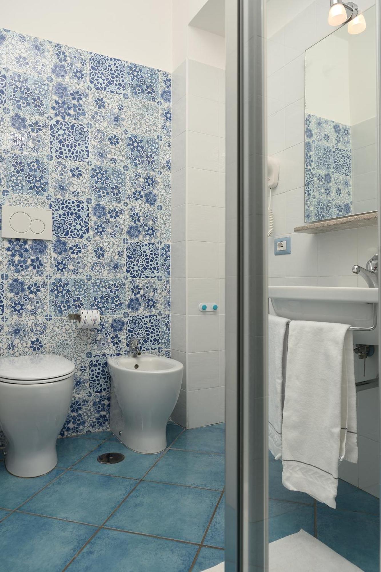 Aquarius Maiori B&B Bagian luar foto