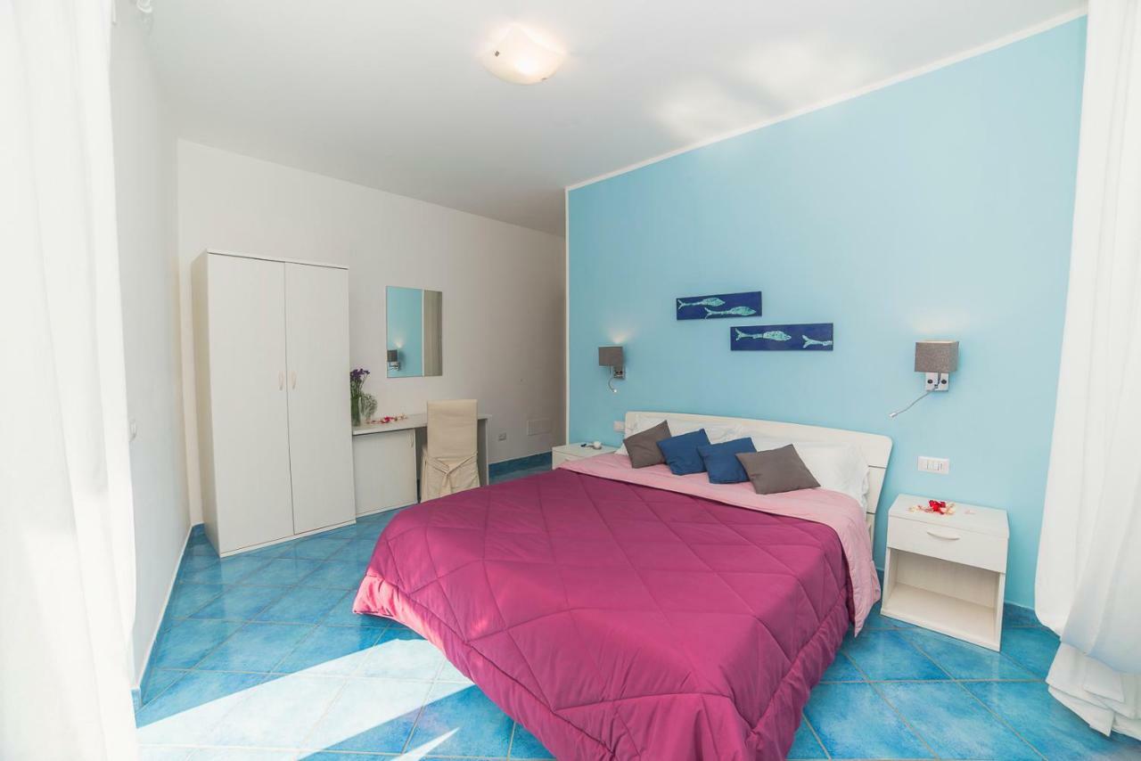 Aquarius Maiori B&B Bagian luar foto