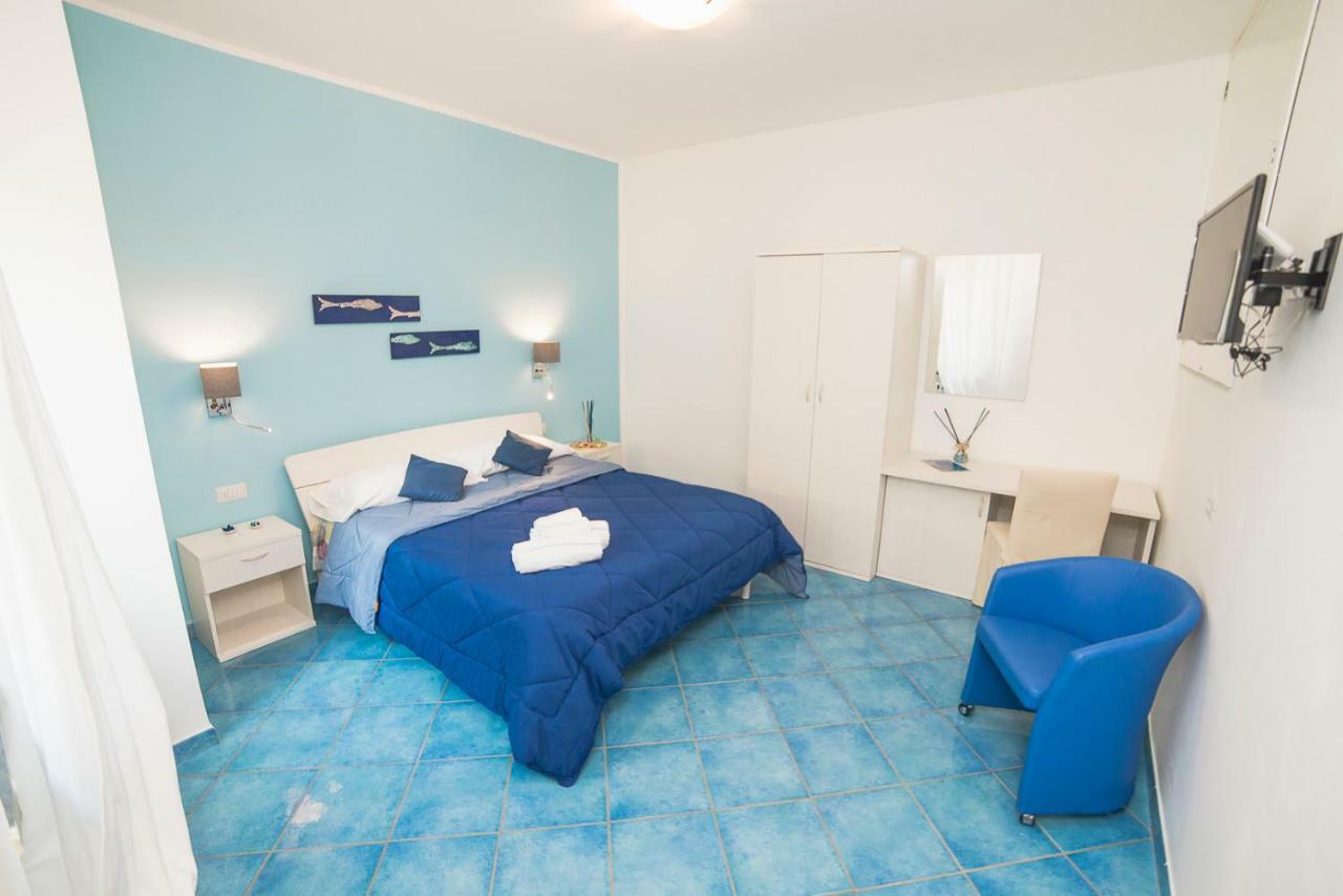 Aquarius Maiori B&B Bagian luar foto